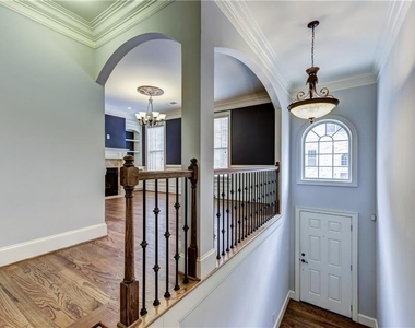 1516 Donaldson Park Drive Ne - Photo Thumbnail 13