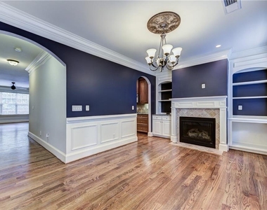 1516 Donaldson Park Drive Ne - Photo Thumbnail 9