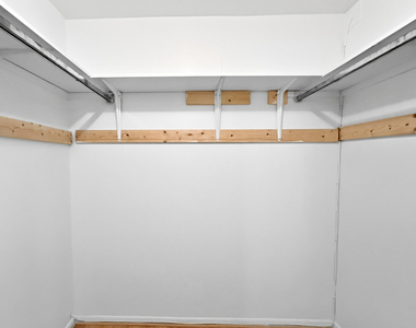 6340 Americana Drive - Photo Thumbnail 20