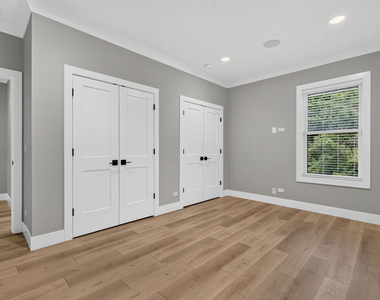 240 S Brainard Avenue - Photo Thumbnail 20