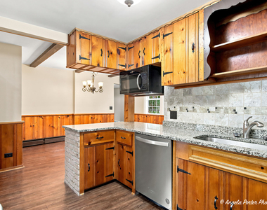 38624 N Miller Road - Photo Thumbnail 9