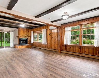 38624 N Miller Road - Photo Thumbnail 5