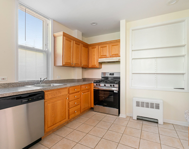 1235.5 Ridge Avenue - Photo Thumbnail 10