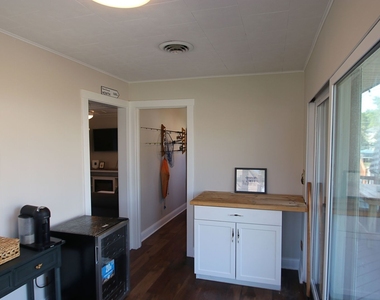 32 Lakeside Lane - Photo Thumbnail 16