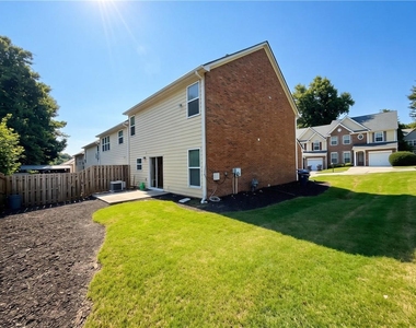 4171 Magnolia Glen Walk - Photo Thumbnail 14