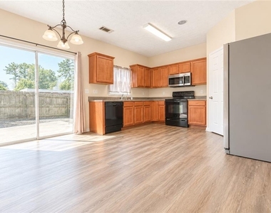 4171 Magnolia Glen Walk - Photo Thumbnail 4