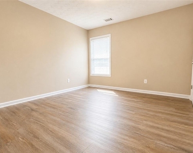 4171 Magnolia Glen Walk - Photo Thumbnail 13