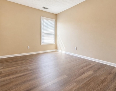 4171 Magnolia Glen Walk - Photo Thumbnail 12