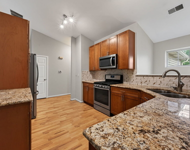 268 Southwicke Drive - Photo Thumbnail 2