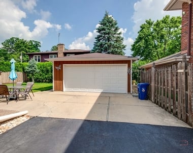 334 Euclid Avenue - Photo Thumbnail 41