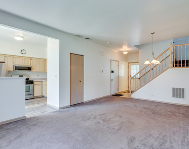 1216 Arapaho Court - Photo Thumbnail 2