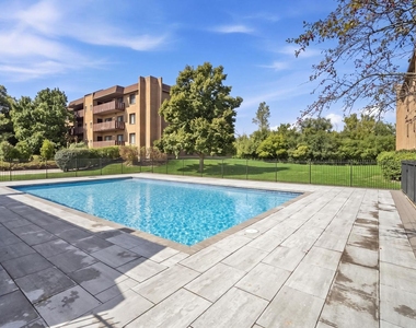 1655 Lake Cook Road - Photo Thumbnail 22