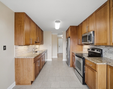 1655 Lake Cook Road - Photo Thumbnail 10