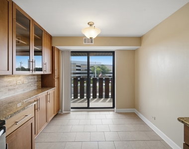 1655 Lake Cook Road - Photo Thumbnail 11