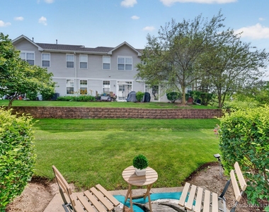 1286 W Black Wolf Road - Photo Thumbnail 21