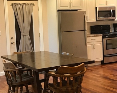 1045 Marquette Street - Photo Thumbnail 16