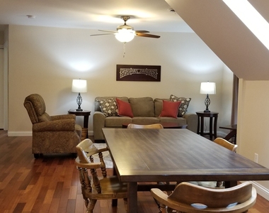 1045 Marquette Street - Photo Thumbnail 13