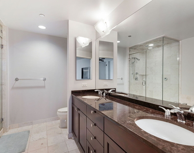 600 N Lake Shore Drive - Photo Thumbnail 20