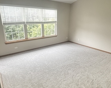 2845 Falling Waters Drive - Photo Thumbnail 11