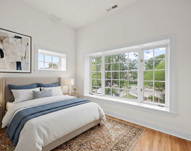3107 N Harding Avenue - Photo Thumbnail 8