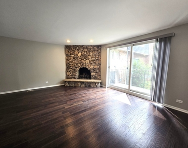 1111 S Waukegan Road S - Photo Thumbnail 1