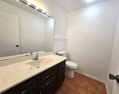 1111 S Waukegan Road S - Photo Thumbnail 8