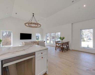 19 Marina Drive - Photo Thumbnail 12