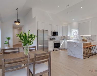 19 Marina Drive - Photo Thumbnail 10