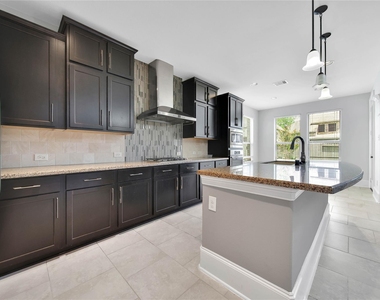 17506 Mineral Bluff Lane - Photo Thumbnail 14