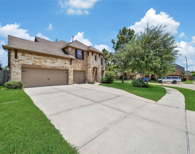17506 Mineral Bluff Lane - Photo Thumbnail 8