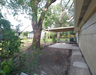 601 Fresa Road - Photo Thumbnail 33