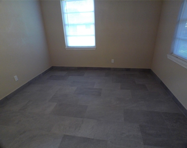 601 Fresa Road - Photo Thumbnail 23