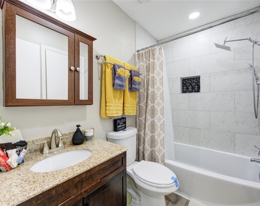 7373 Antoine Drive - Photo Thumbnail 18