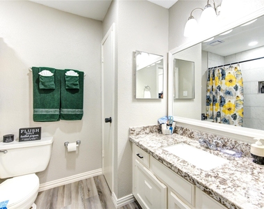 7373 Antoine Drive - Photo Thumbnail 15