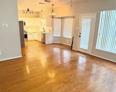 17743 Seven Pines Drive - Photo Thumbnail 19