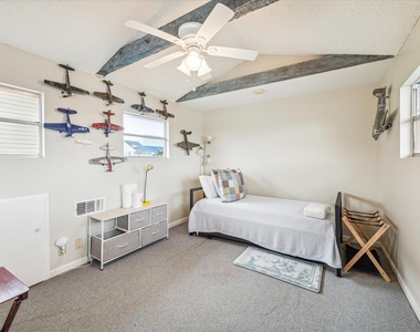 4107 Long Tom Court - Photo Thumbnail 13