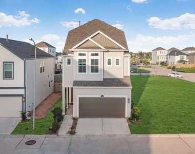 11407 W Blossom Square Street - Photo Thumbnail 3