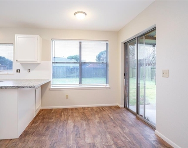 2630 Anthony Hay Lane - Photo Thumbnail 13