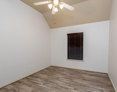 4839 Taylor Lake Court - Photo Thumbnail 26