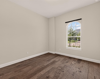 616 Cape Capri Drive - Photo Thumbnail 24