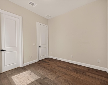616 Cape Capri Drive - Photo Thumbnail 27