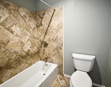 3934 Cypress Lake Drive - Photo Thumbnail 28