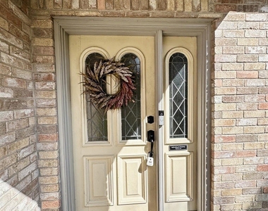 3934 Cypress Lake Drive - Photo Thumbnail 2