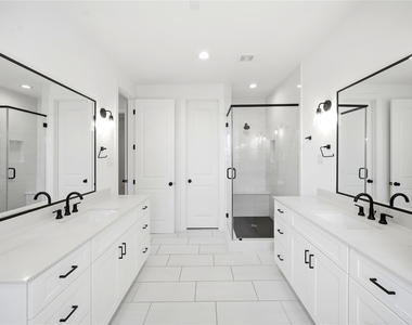 1823 Prospect Street - Photo Thumbnail 31