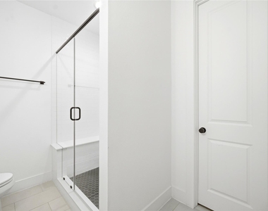 1823 Prospect Street - Photo Thumbnail 8