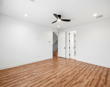 1823 Prospect Street - Photo Thumbnail 28