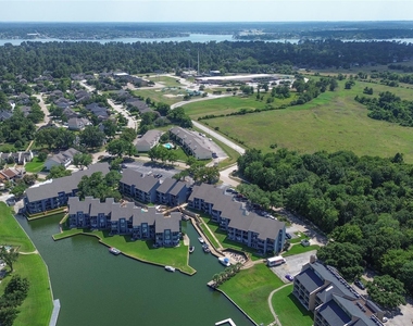 12500 Melville - Photo Thumbnail 20