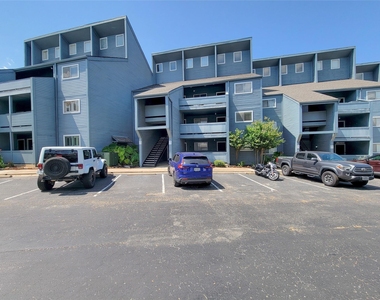 12500 Melville - Photo Thumbnail 2