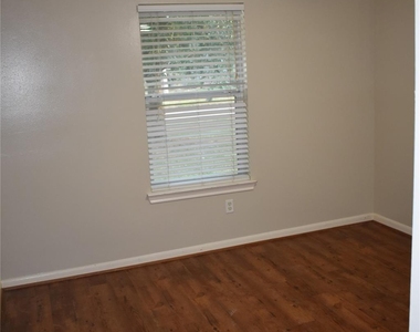 5314 Tallowpine Terrace - Photo Thumbnail 22