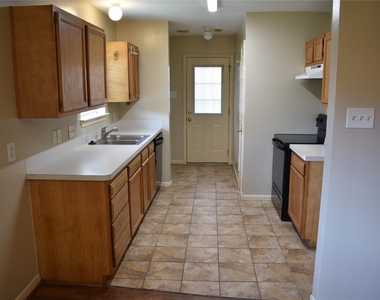 5314 Tallowpine Terrace - Photo Thumbnail 8